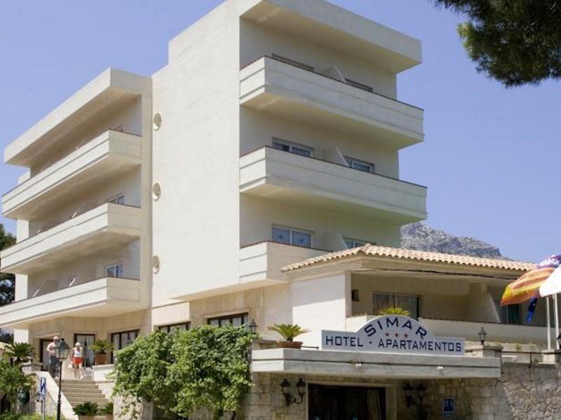ホテル Globales Simar Cala de Sant Vicenc エクステリア 写真