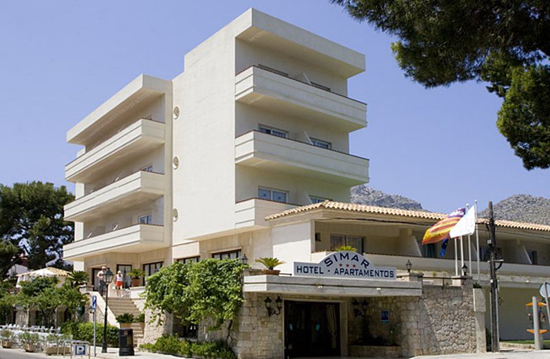 ホテル Globales Simar Cala de Sant Vicenc エクステリア 写真
