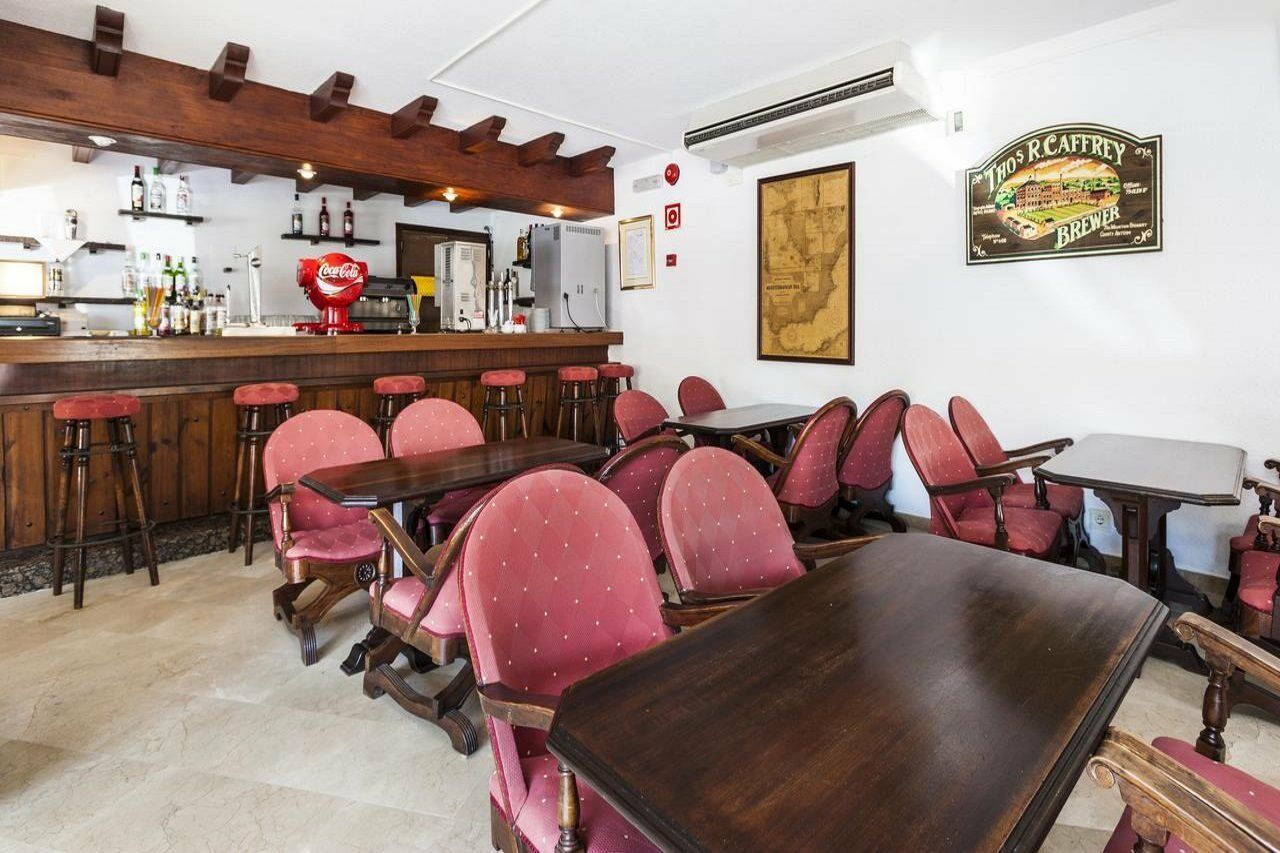 ホテル Globales Simar Cala de Sant Vicenc エクステリア 写真